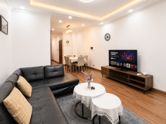 Appartement 2 chambres à louer Sisatanak Vientiane Laos – salon salle à manger meublé climatisé expat