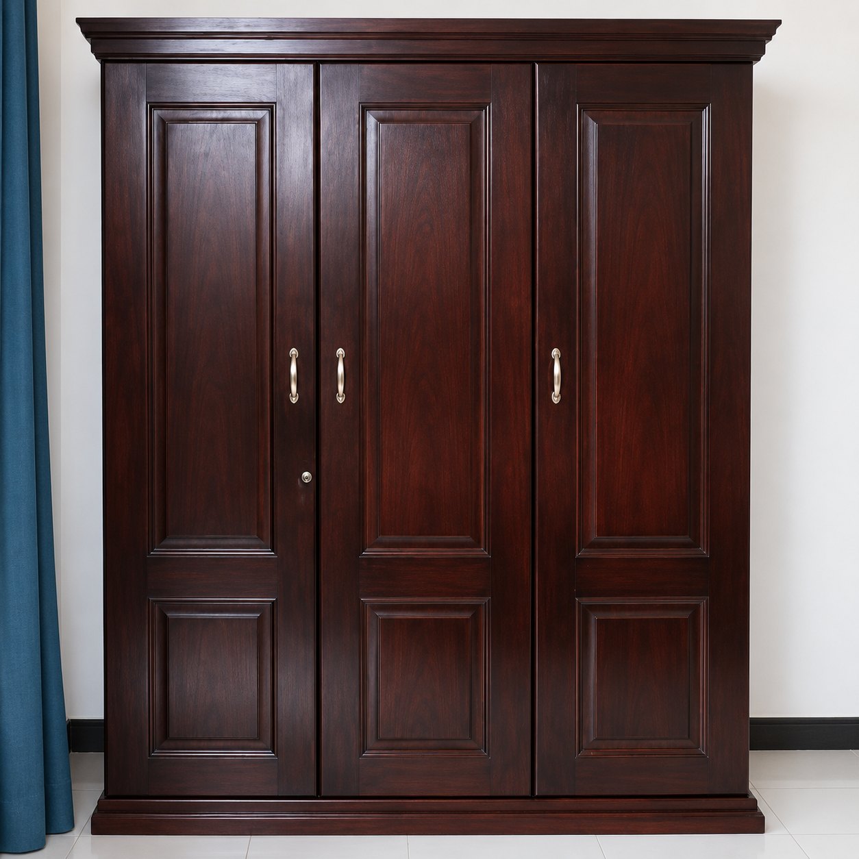 apartment-1-bedroom-city-center-vientiane-06-wardrobe Solid wood wardrobe in the bedroom, apartment for rent in Vientiane