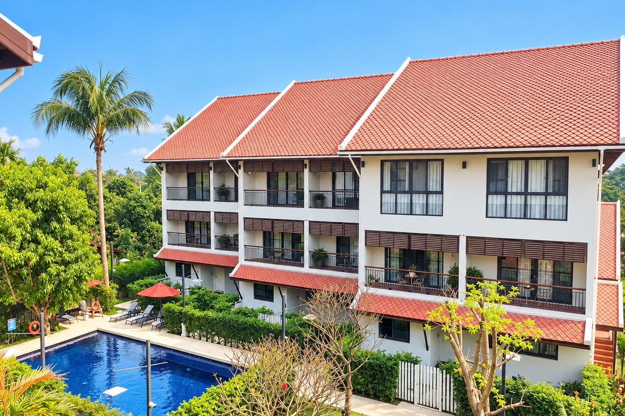 Residence with swimming pool and tropical garden – Sisattanak expat area, Vientiane