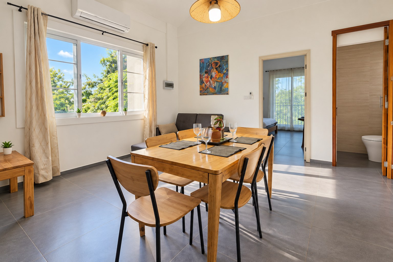 New 1 bedroom apartment for rent near Wattay Airport Vientiane – Dining area and toilet