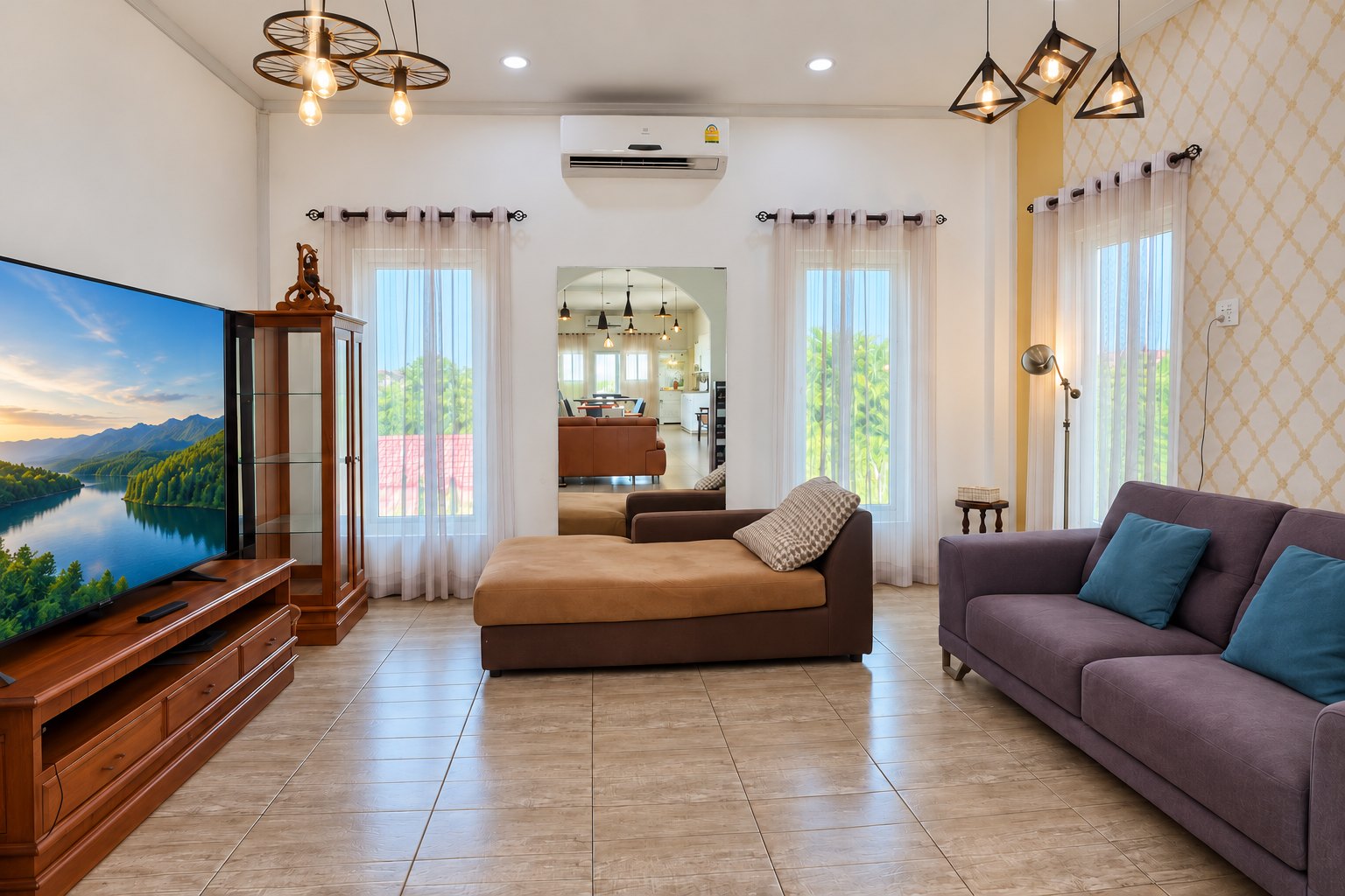 TV lounge with large windows – near Khamsavath railway station, Vientiane