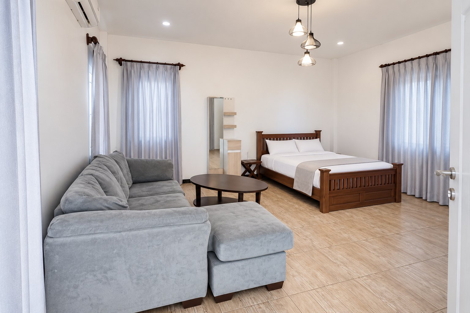 Bedroom with sitting area – near Khamsavath railway station, Vientiane