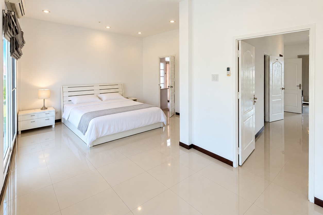 Master bedroom with walk-in dressing – new 4-bedroom villa near ITECC Mall, Vientiane